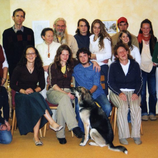 Gruppenfoto Heidehaus Unser Gruppenfoto bei Eröffnung des Heidehauses im Jahr 2006